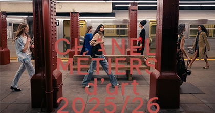 CHANEL Métiers d’art 2025/26: New York trong suối nguồn thẩm mỹ của CHANEL